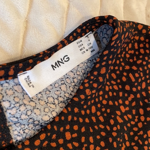 Sleek Black and Brown Print Long Sleeve Midi Dress! - Picture 10 of 13